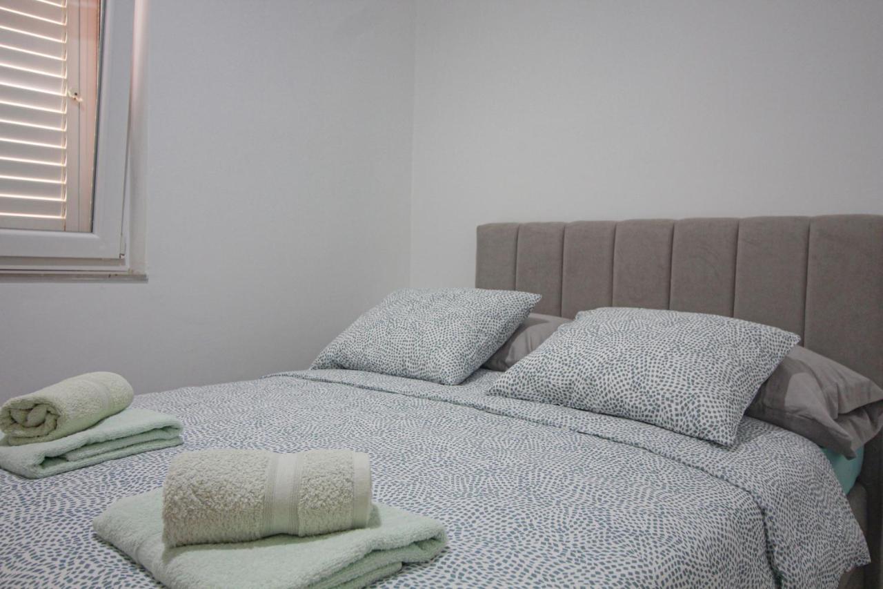 Apartman Toni Rogoznica  Exteriör bild